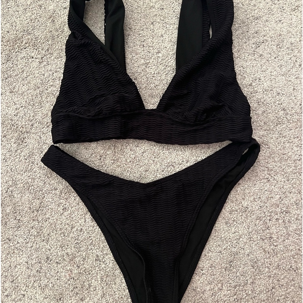 Billabong black ribbed bikini